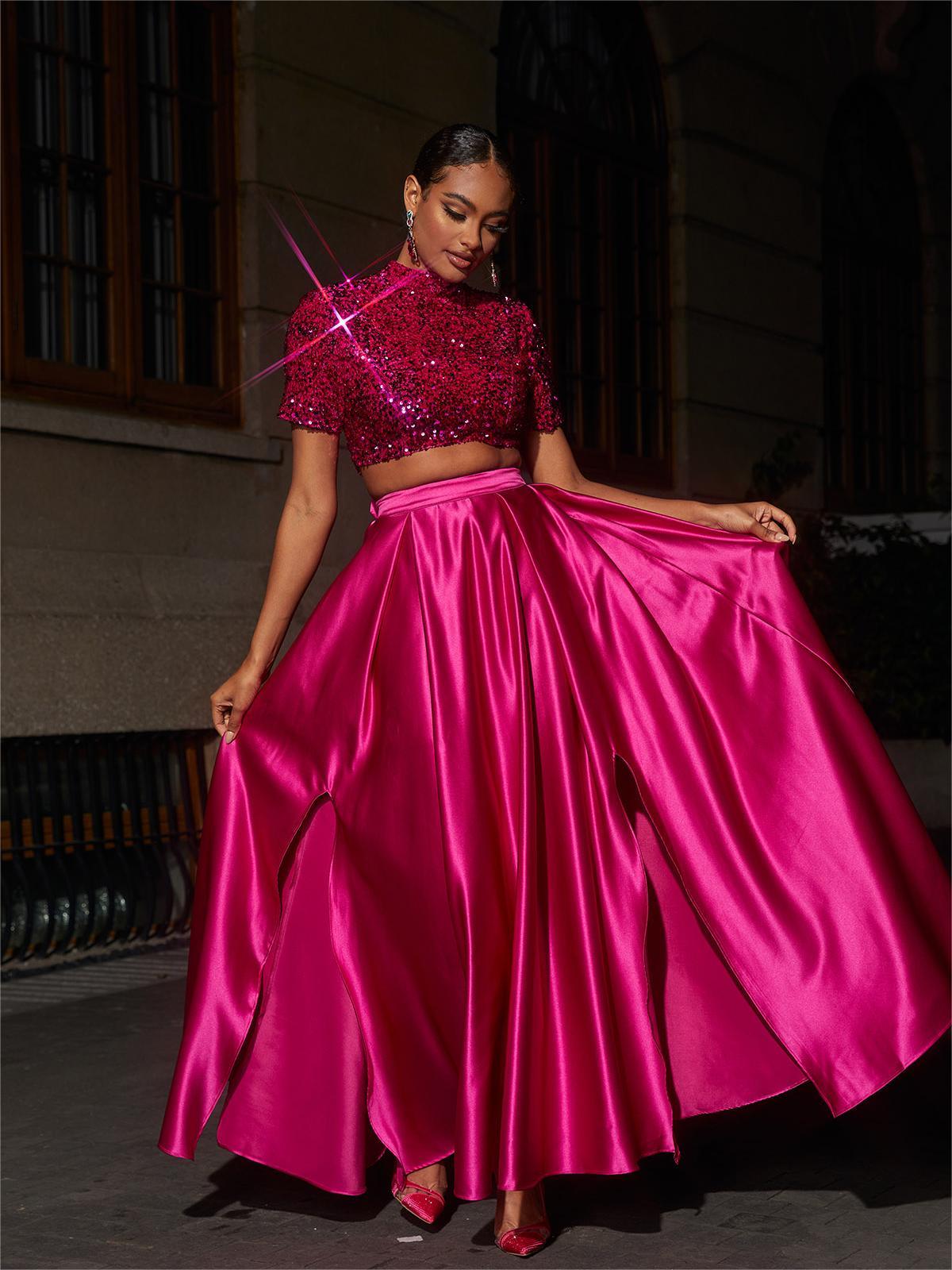 Embrace Elegance with the Ginebra Short Sleeve Split Skirt Set