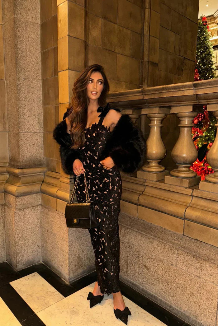 ALERNA ELEGANT MAXI DRESS BLACK