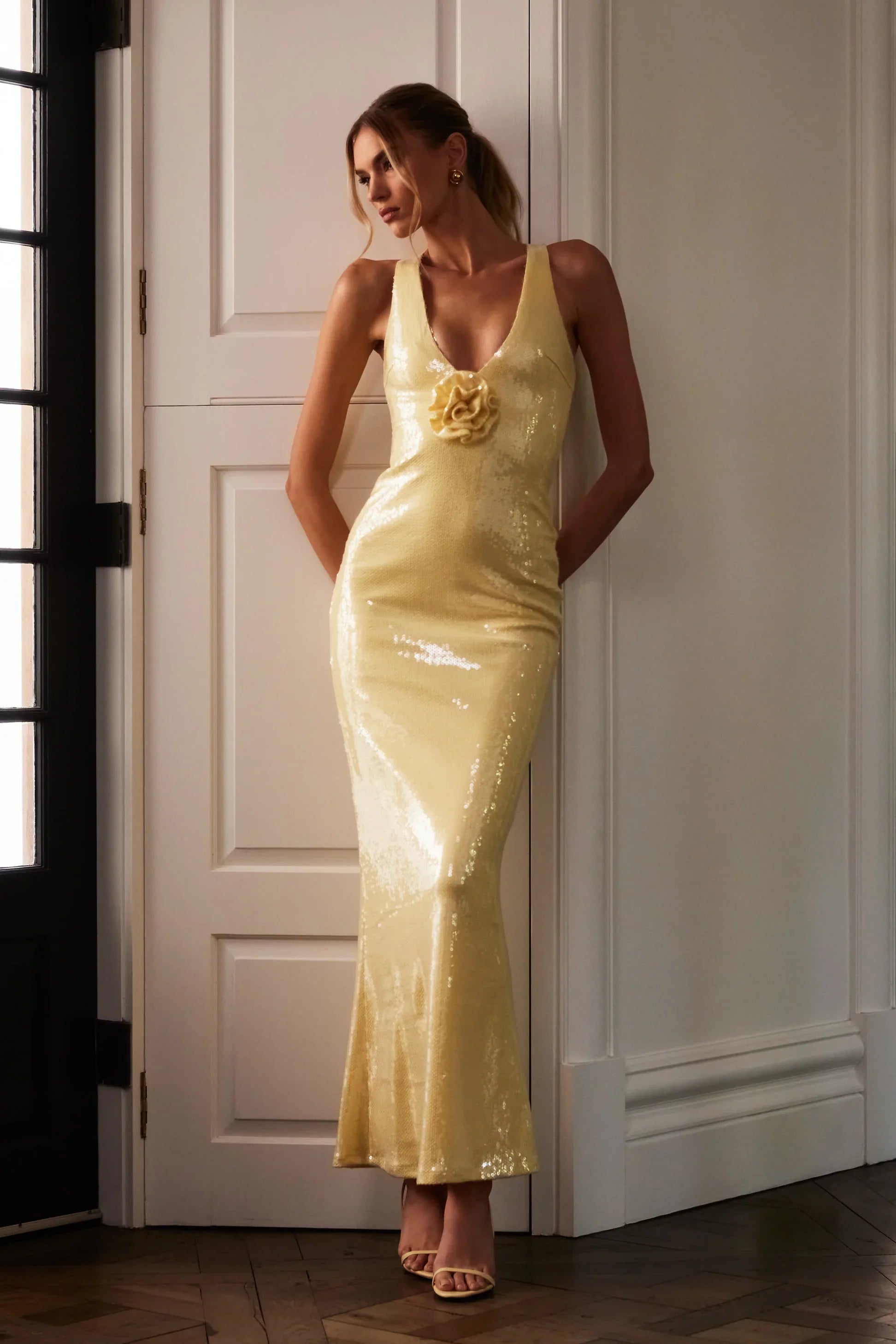 Alluring Hollow Backless Sequin Dress