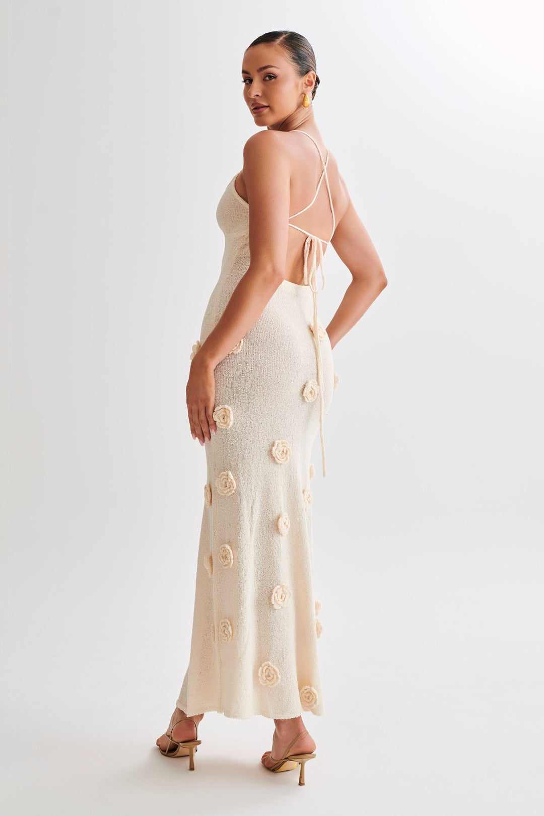 Alerya Rose Knit Elegant Maxi Dress