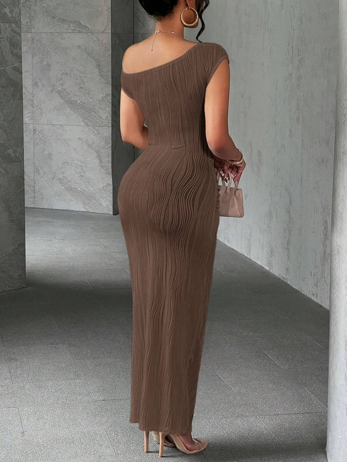 Textured Single Shoulder Maxi Dress