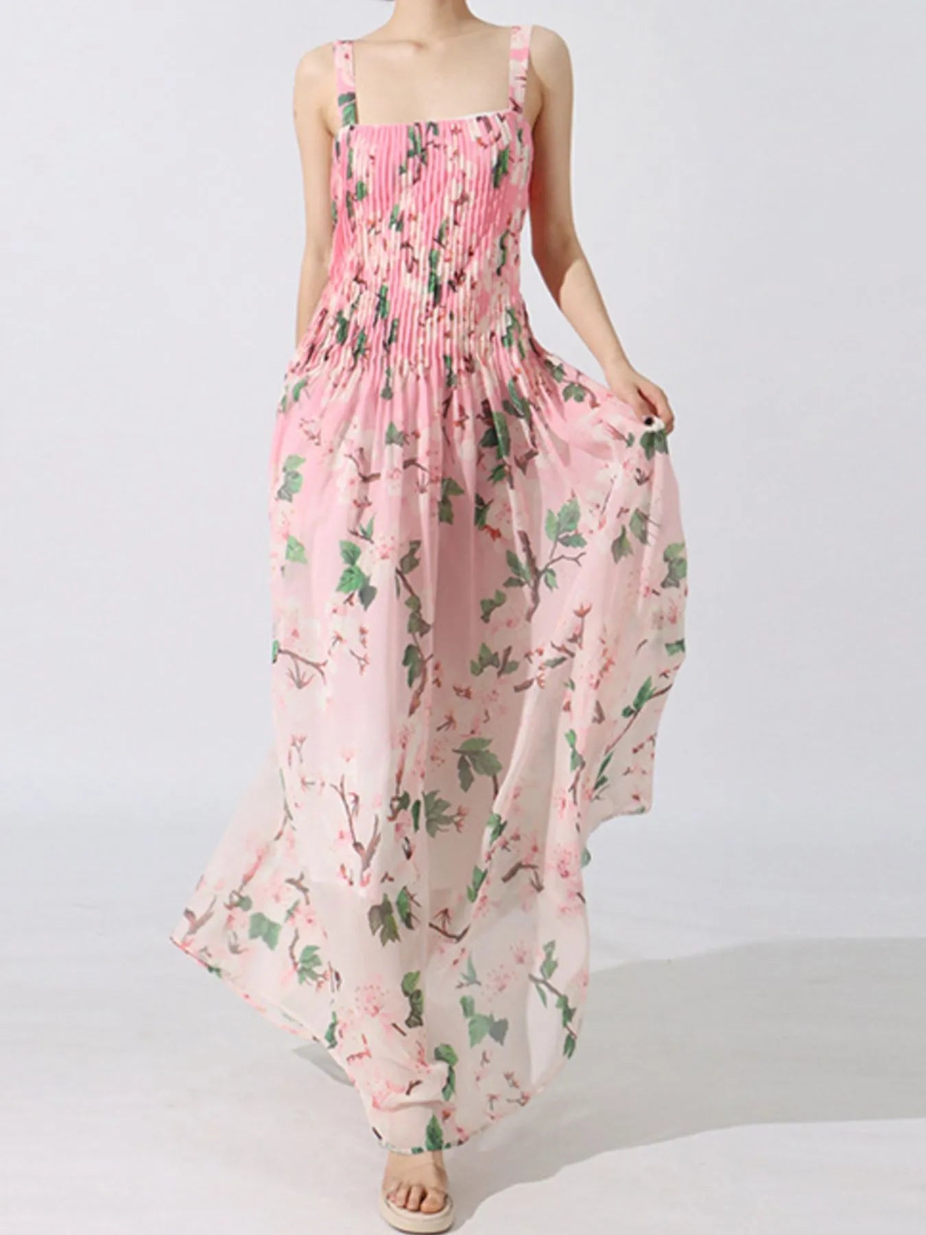 Floral Print Pleated Maxi Dress