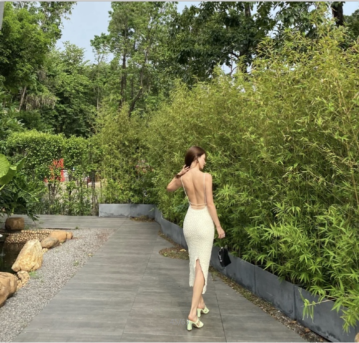 CHIC ROYAL BACKLESS MIDI