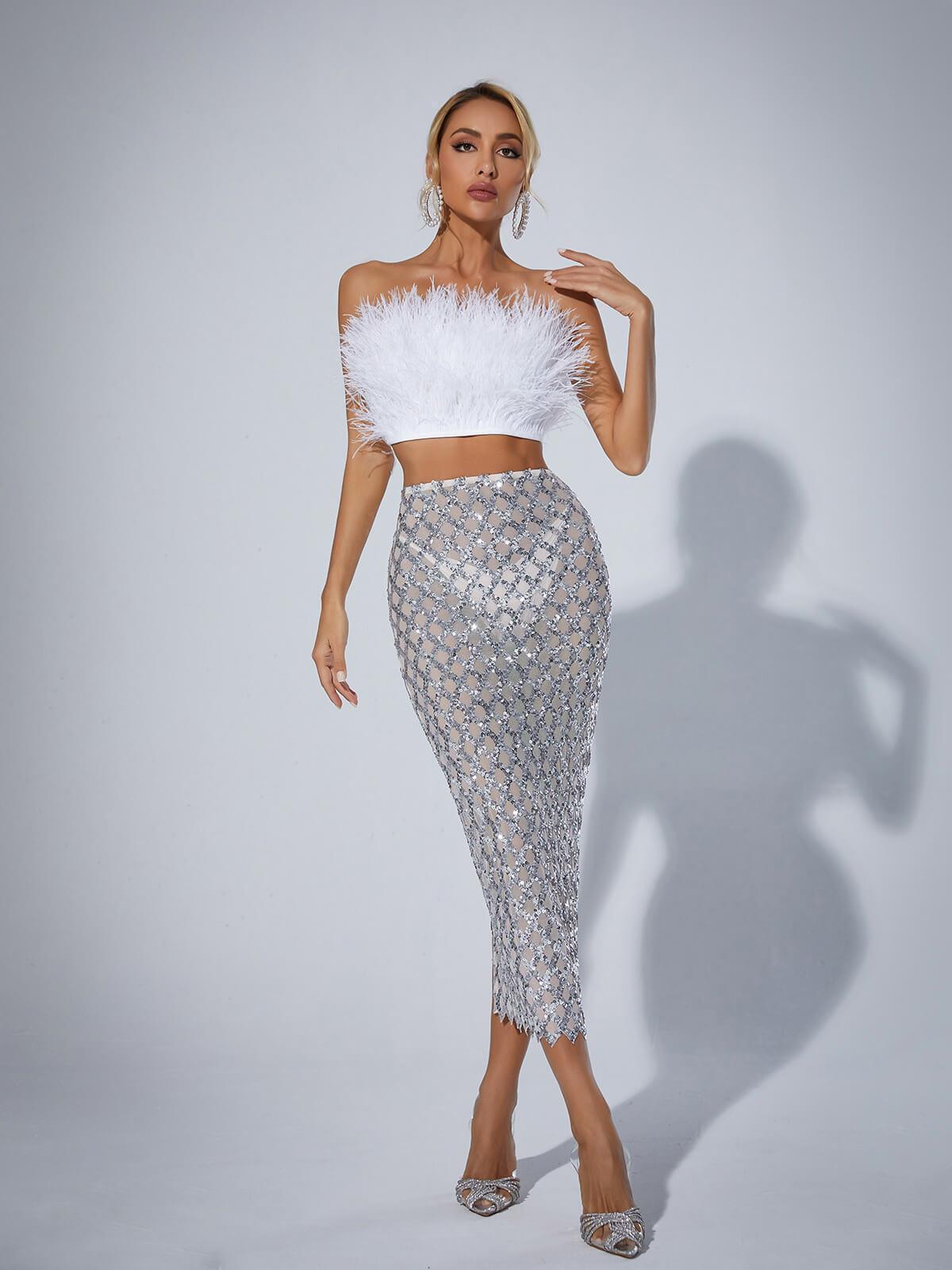 Close-up of the feather details on the Ansley Strapless White Skirt Set, adding a touch of elegance.
