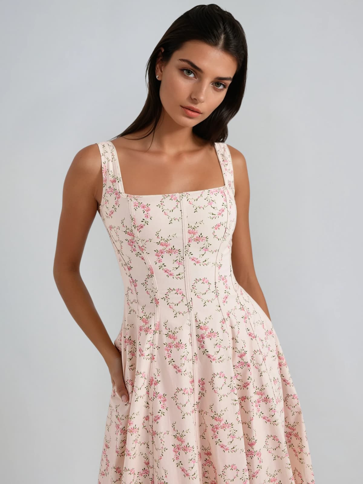 Caelyr Sleeveless Floral Printed Midi Dress