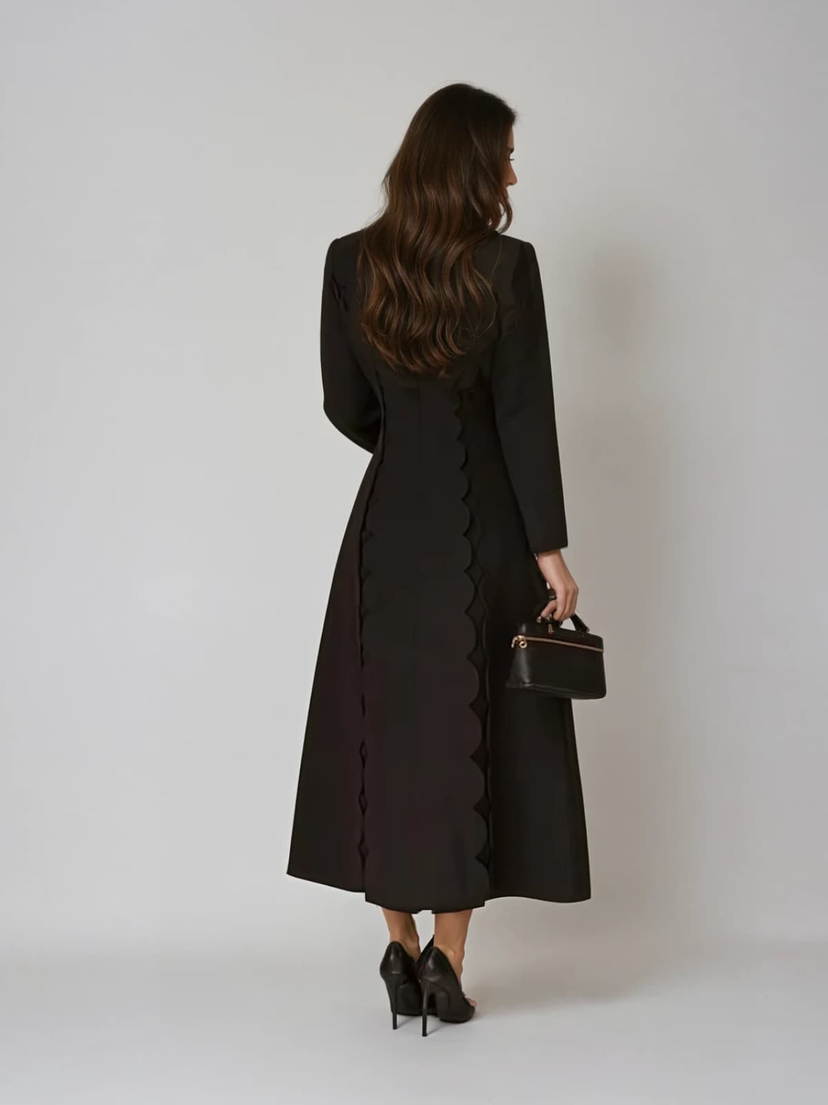 Drusoid V Neck Bow Midi Dress