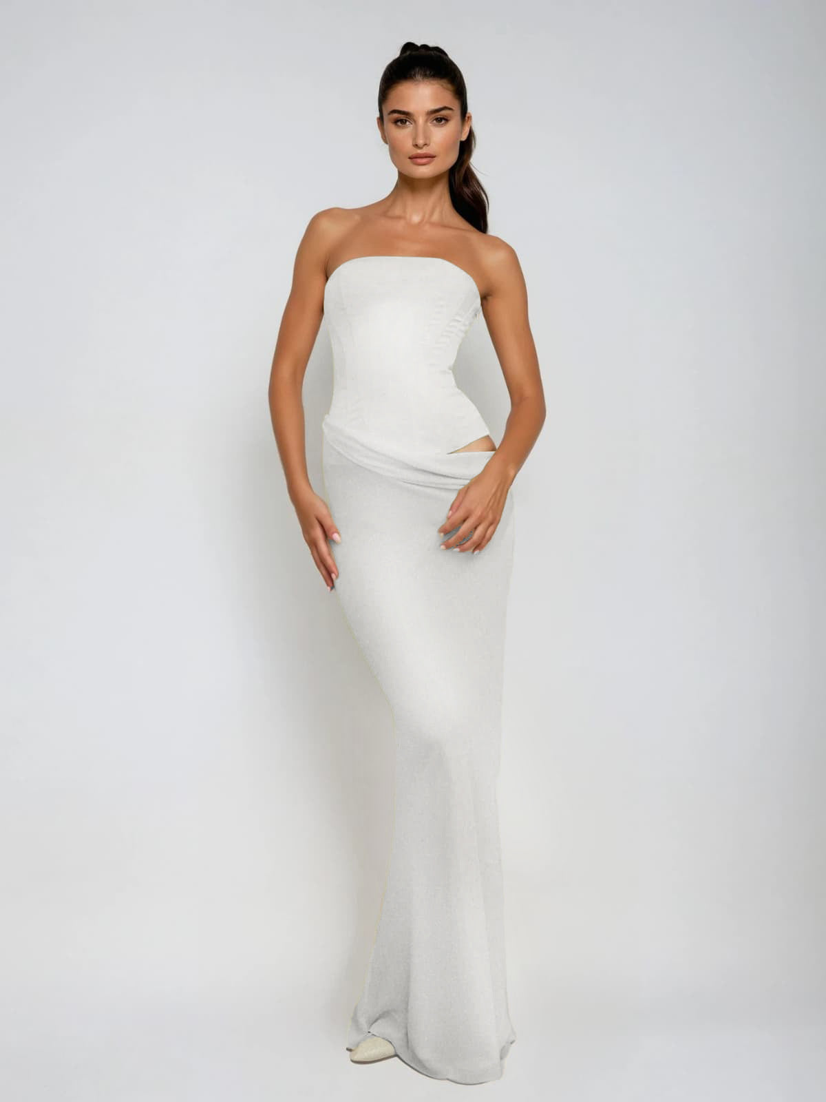Dyrthia Strapless Lace Up Maxi Dress