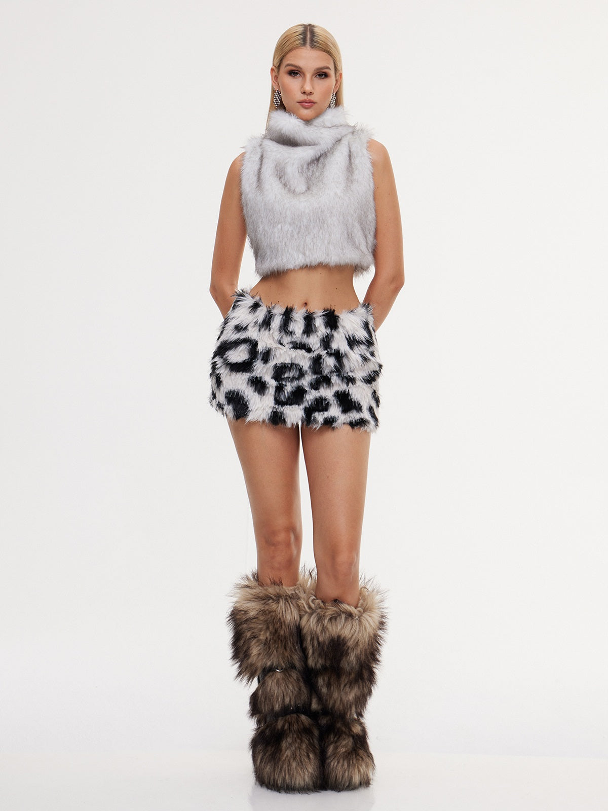 Eccentra Animal Printed Faux Fur Skirt