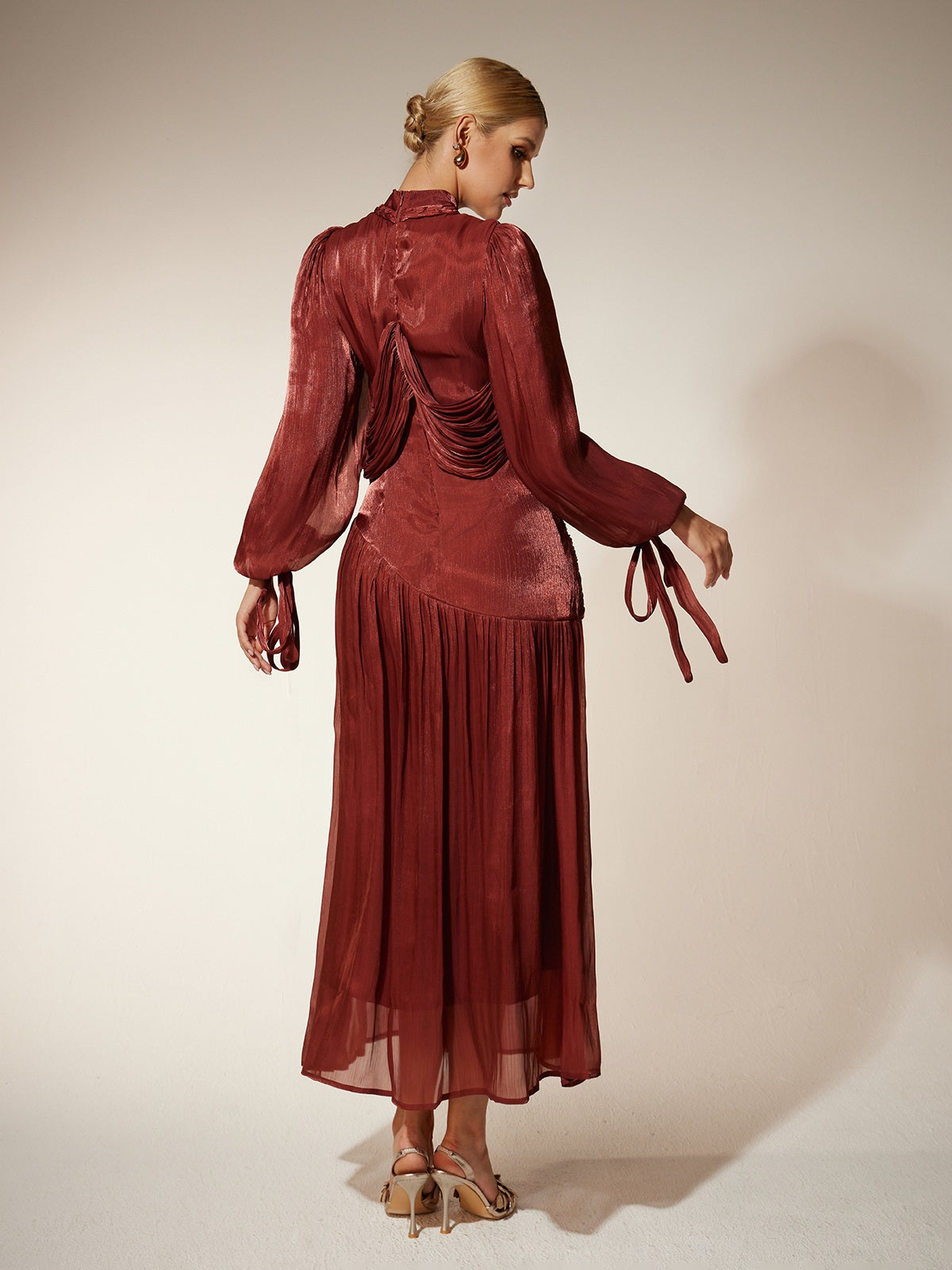 Eivor Puff Sleeve Pleated Maxi Dress