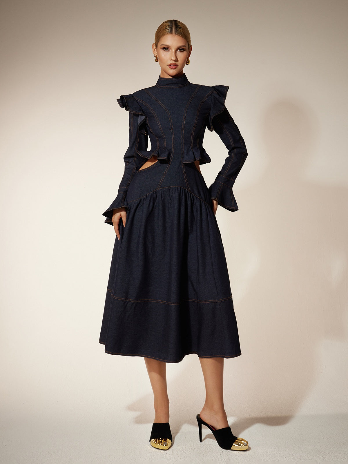 Ekkeko Flare Sleeve Cutout Denim Dress