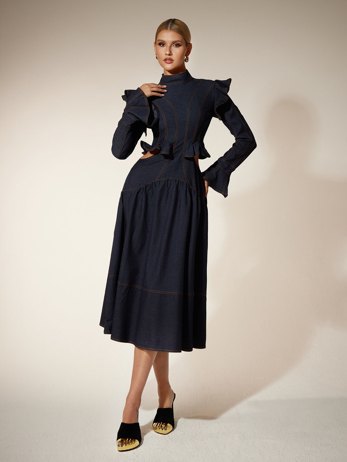 Ekkeko Flare Sleeve Cutout Denim Dress