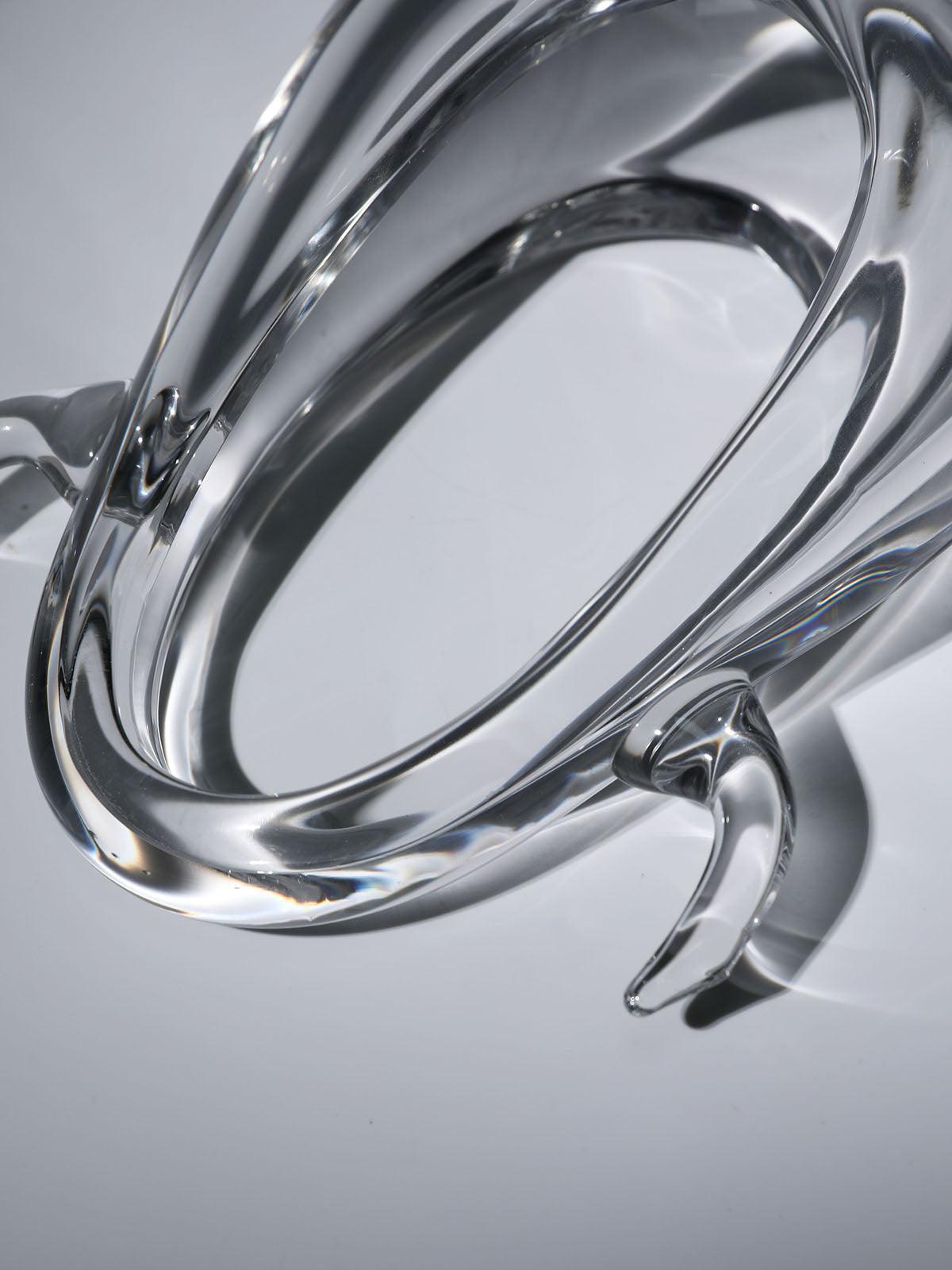 Elvira Clear Glass Bag showcasing its elegant design and transparent material, perfect for any stylish outfit.
