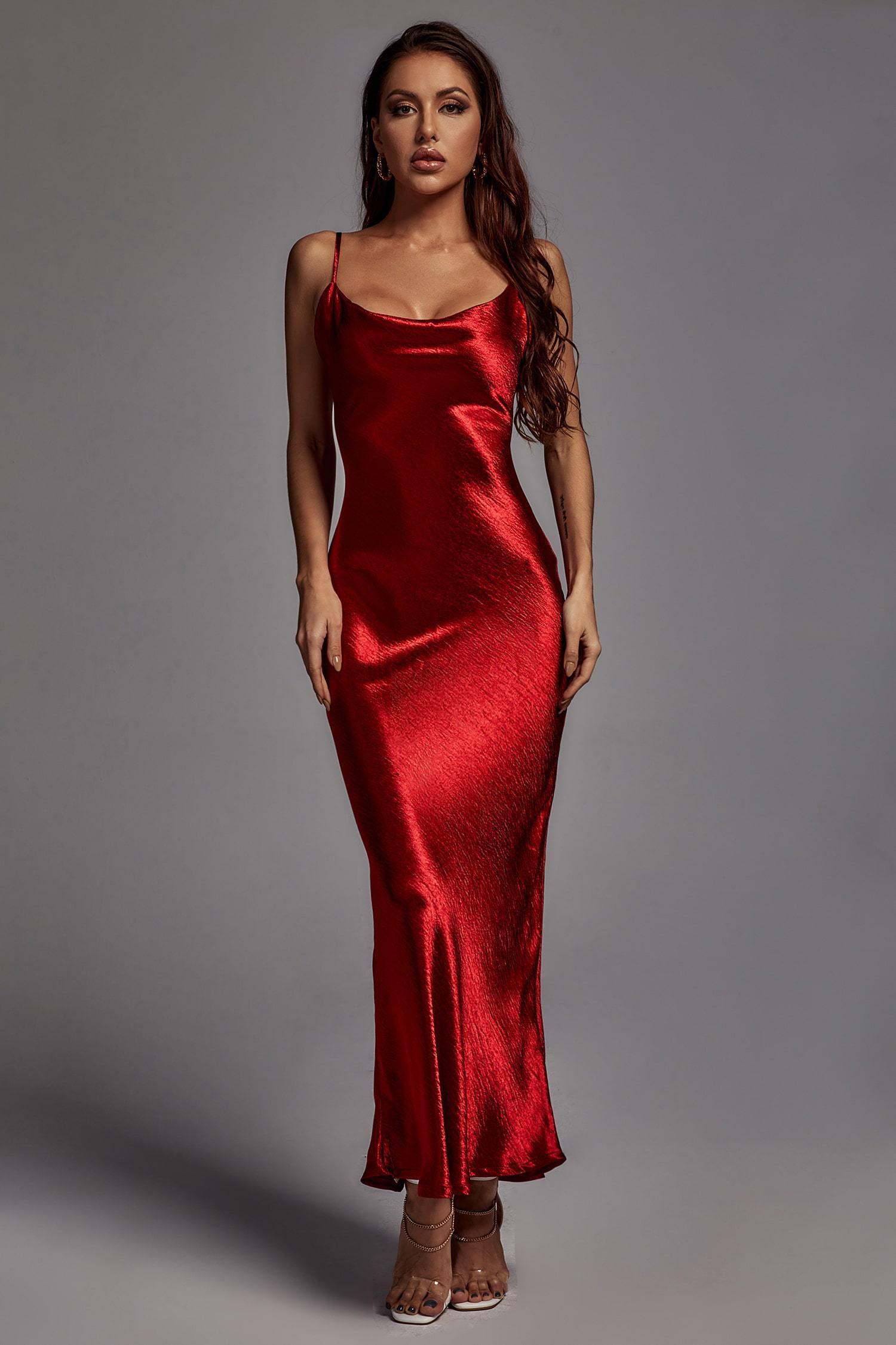 Chic Elegant Satin Diva Dress