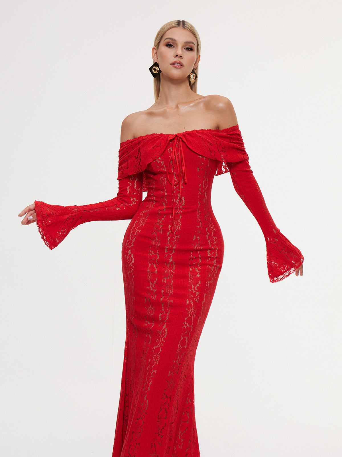 Entropia Off Shoulder Lace Maxi Dress