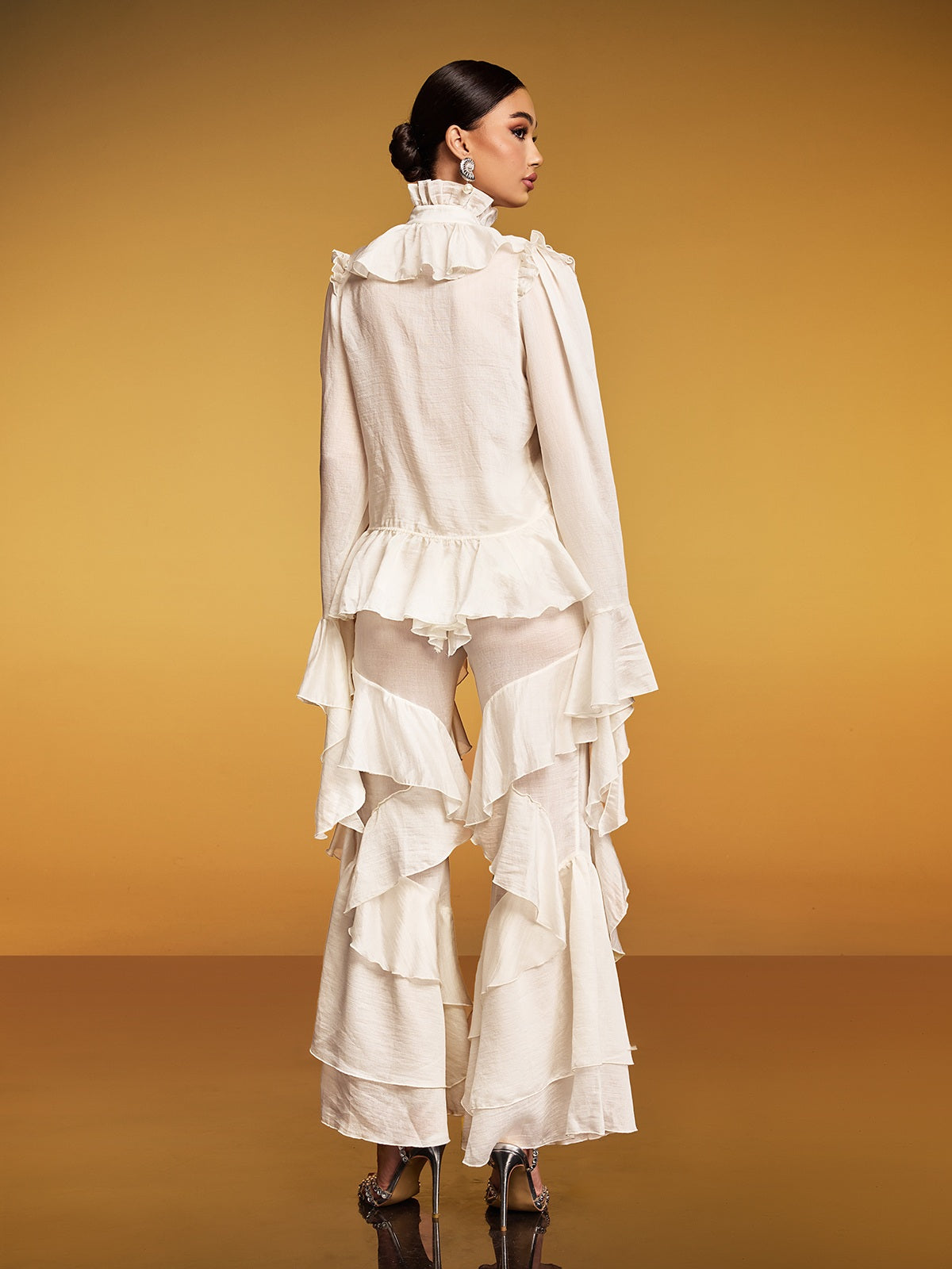 Enygram Tie Up Ruffle Pants Set