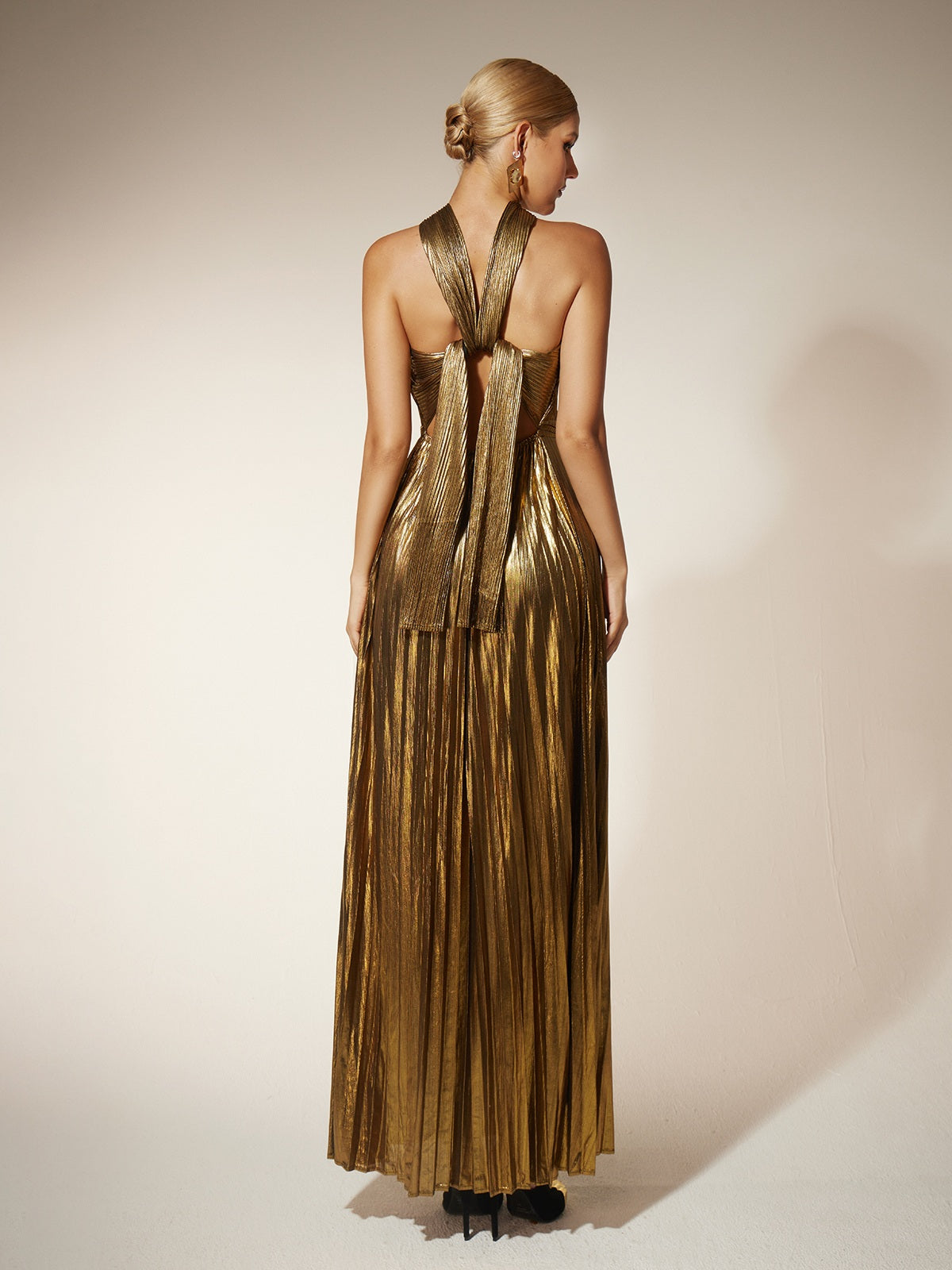 Frazilia Twisted Cutout Maxi Dress