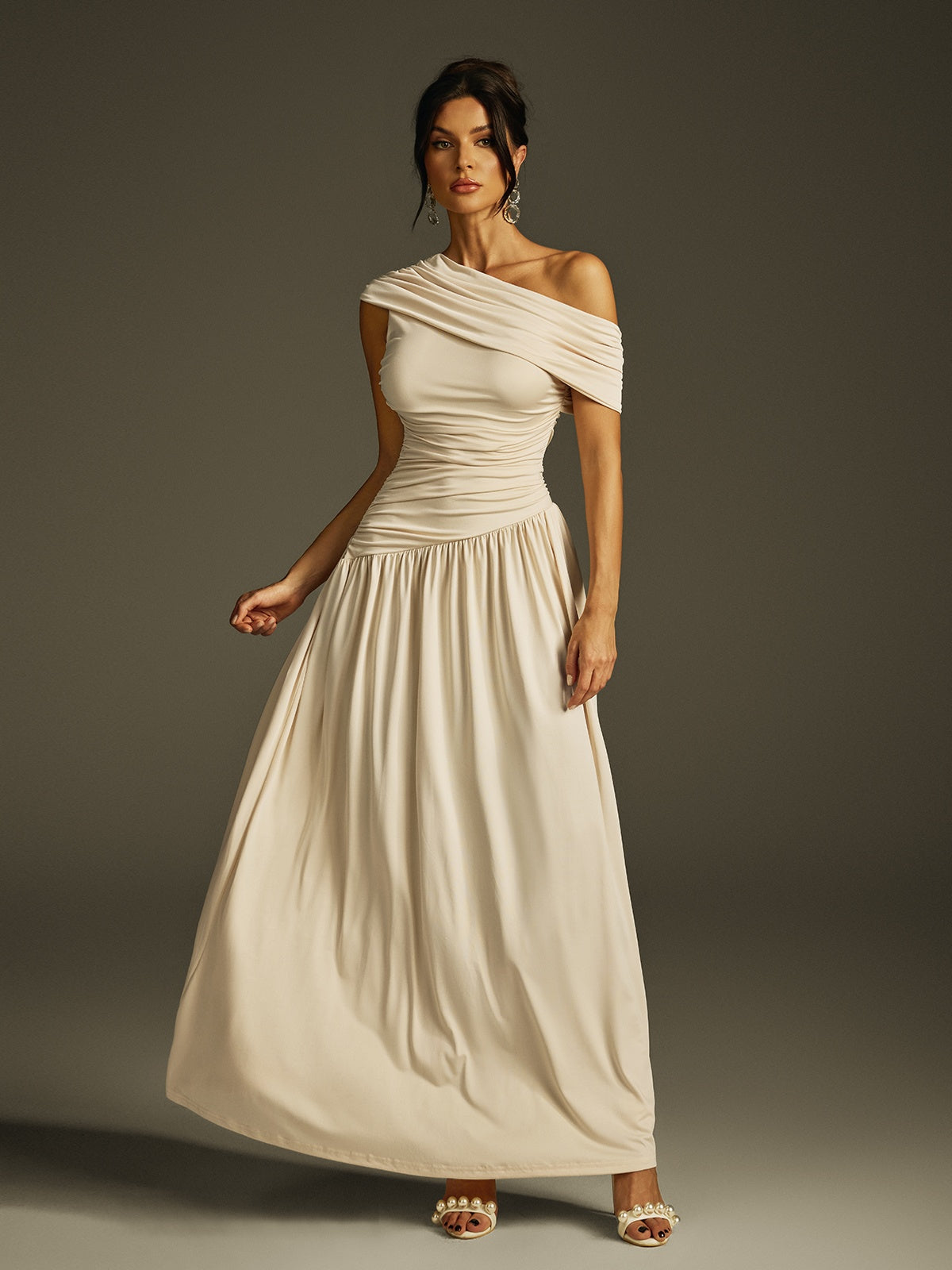 Gaelyra One Shoulder Ruched Maxi Dress In Apricot