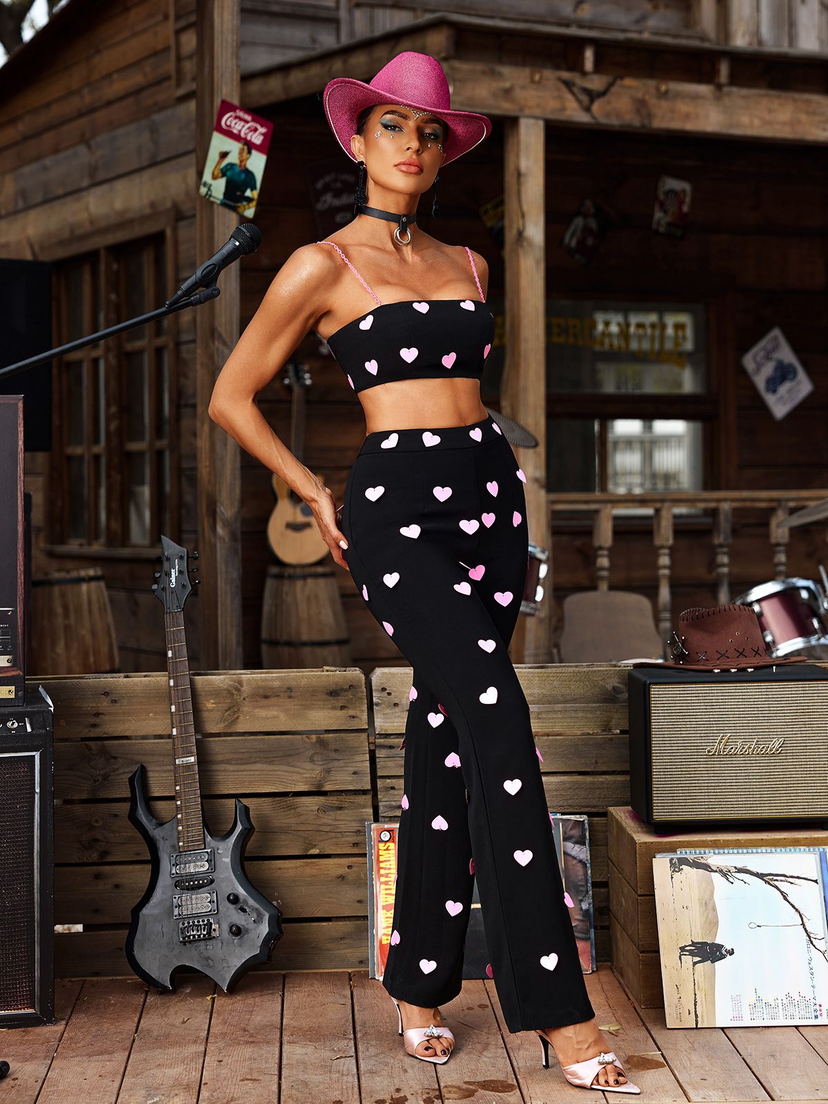 Harini Chain Heart Pants Set