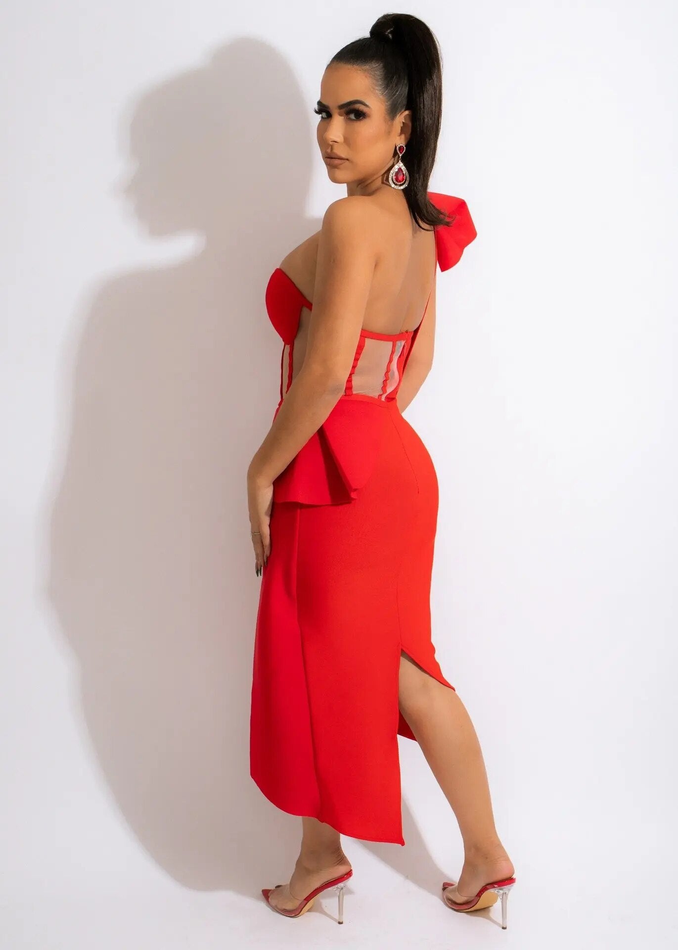 Irregular one-shoulder bow knot Midi Dress