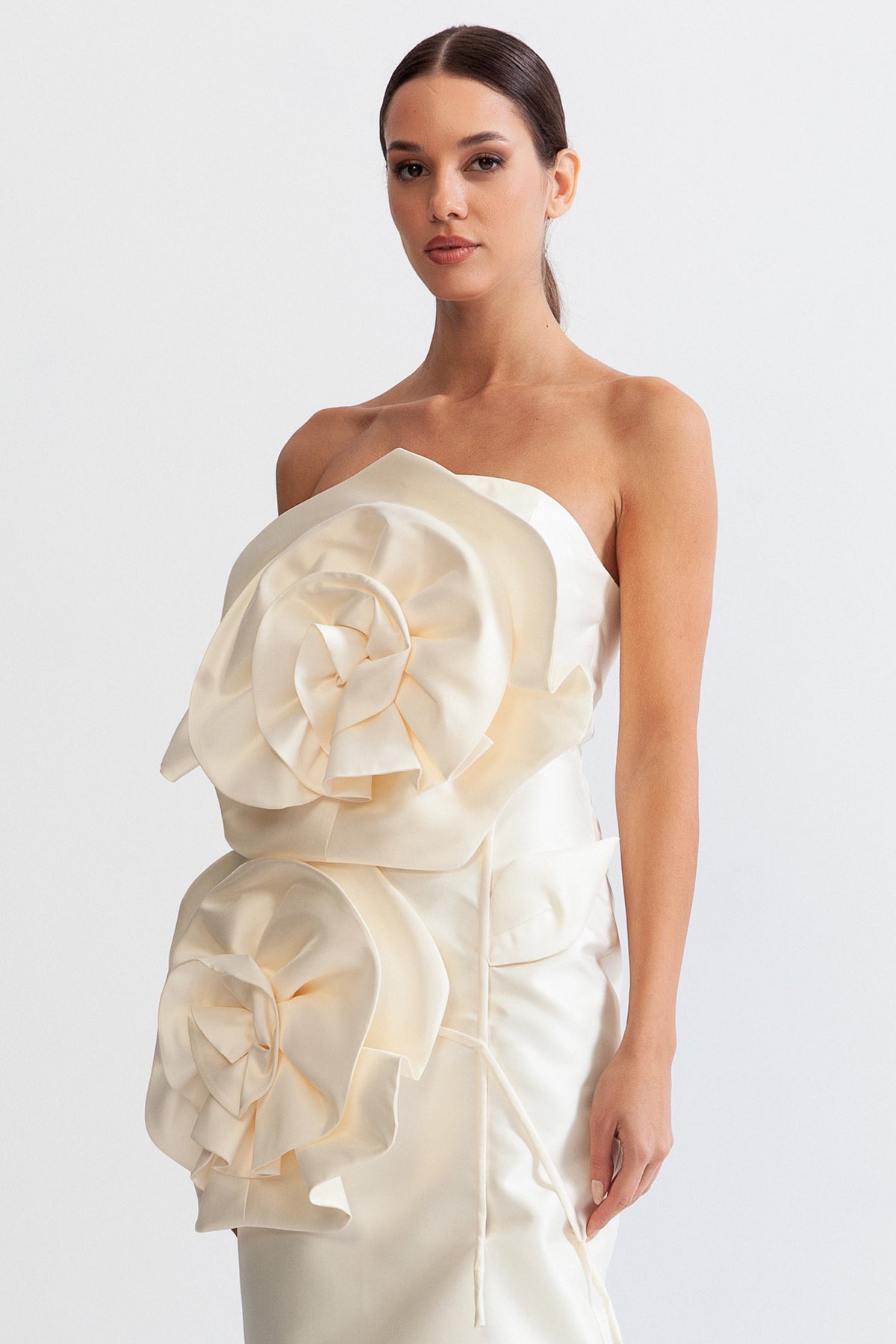 Lemiya Elegant Strapless Flower Midi Dress