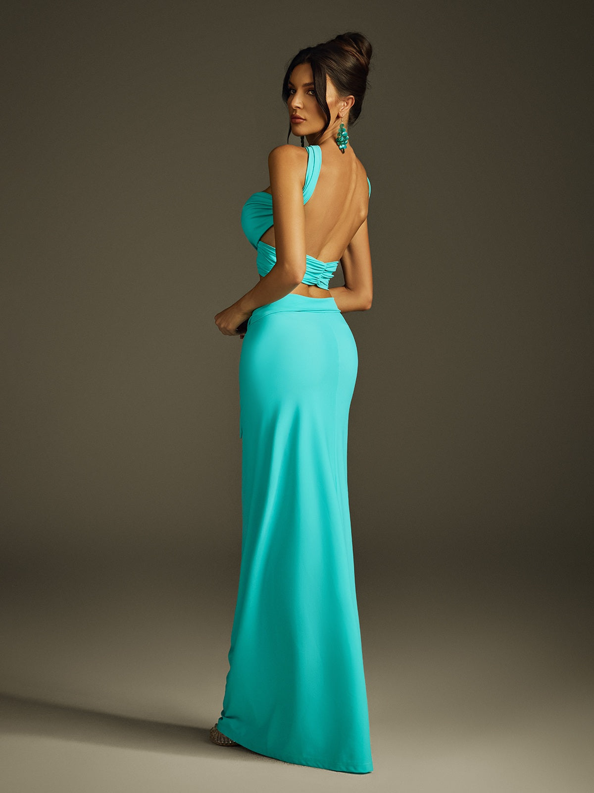 Ilvara Backless Ruched Skirt Set
