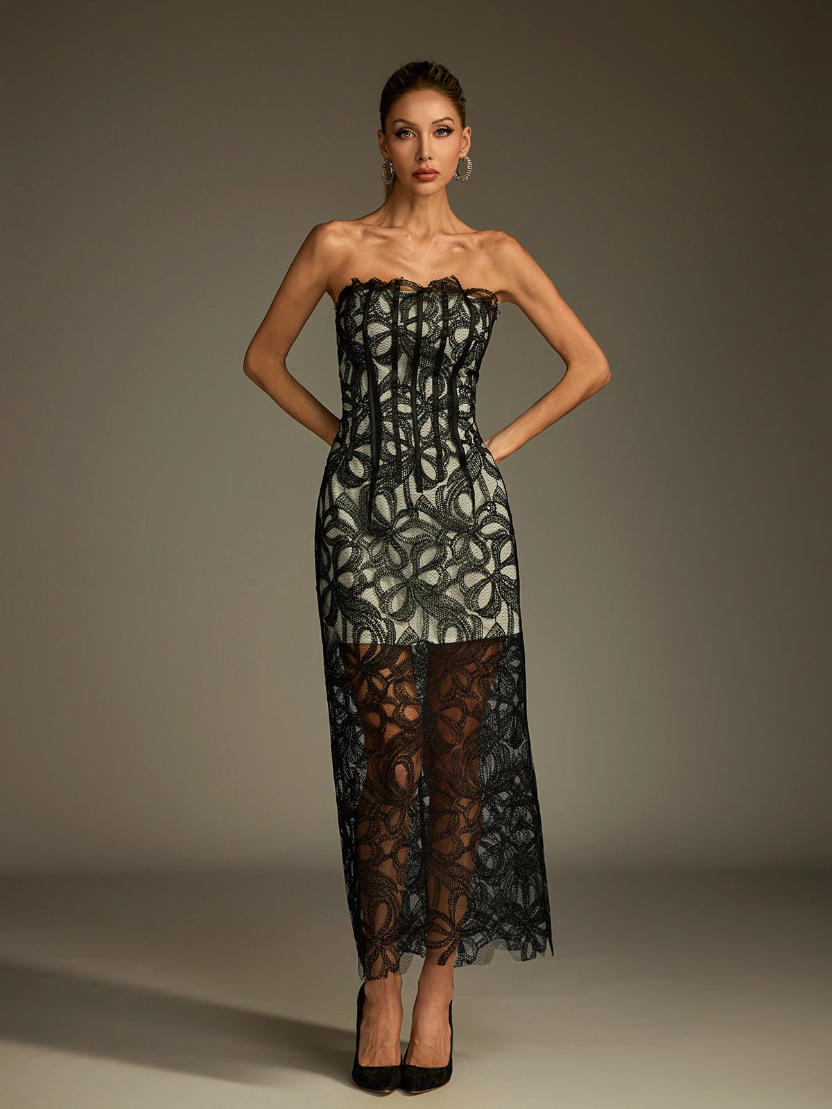 Kabibe Strapless Flower Embroidered Midi Dress