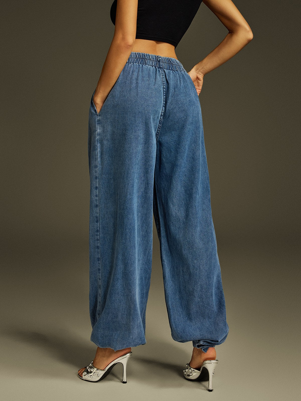 Lashunay Relaxed Tapered Jeans