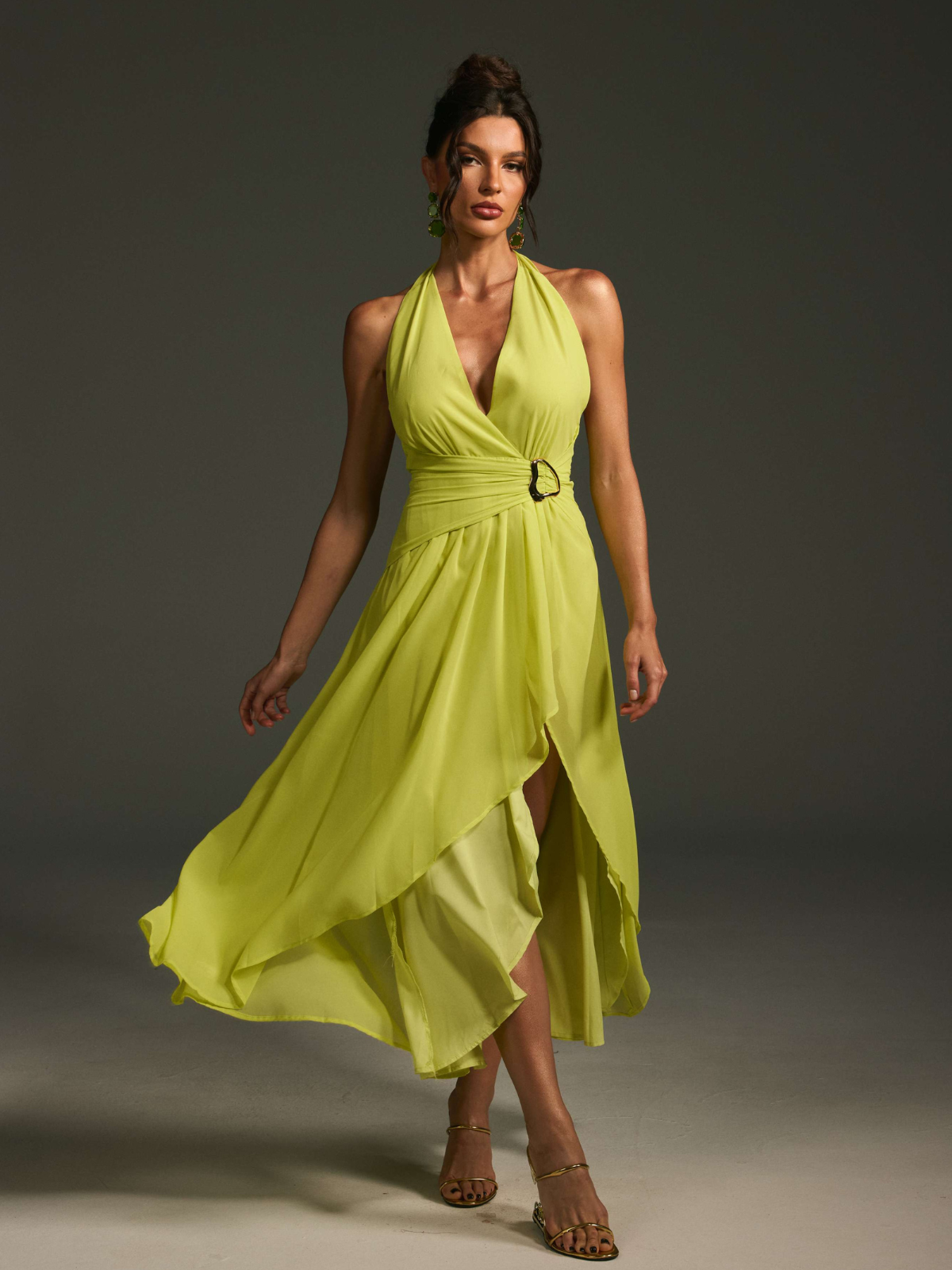 Malha V Neck Buckle Midi Dress