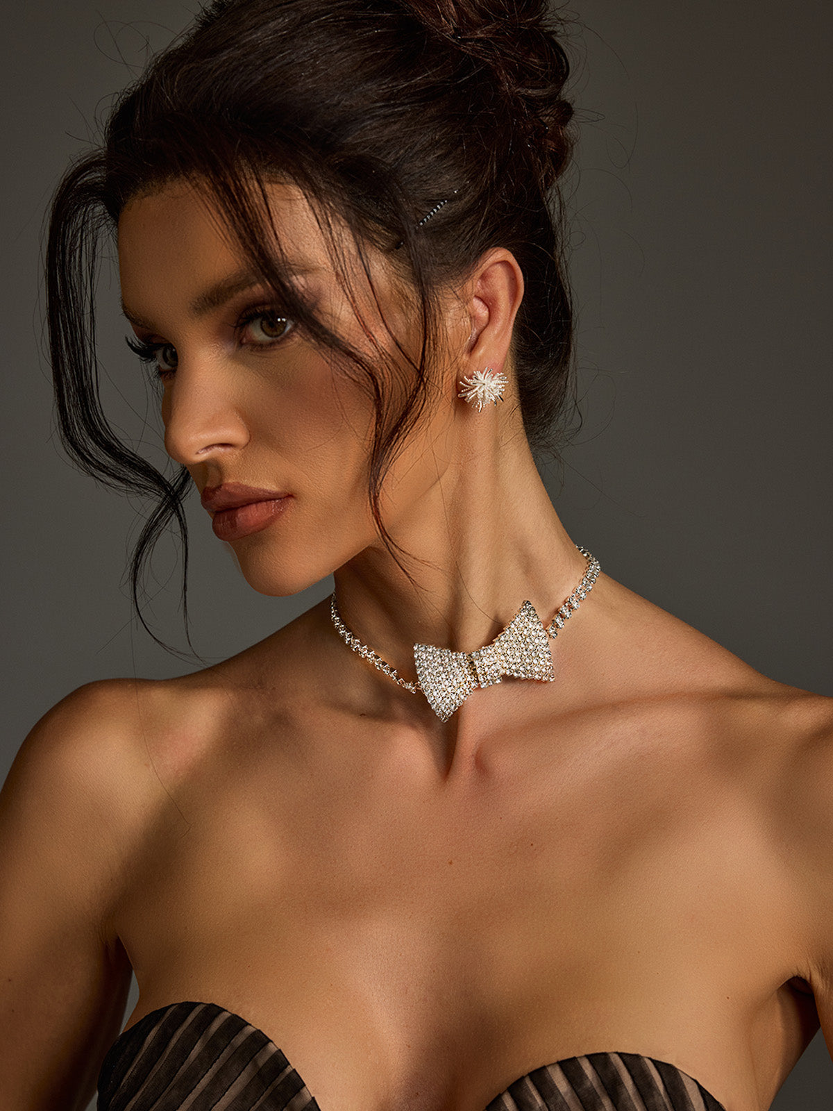Melrose Bow Crystal Choker