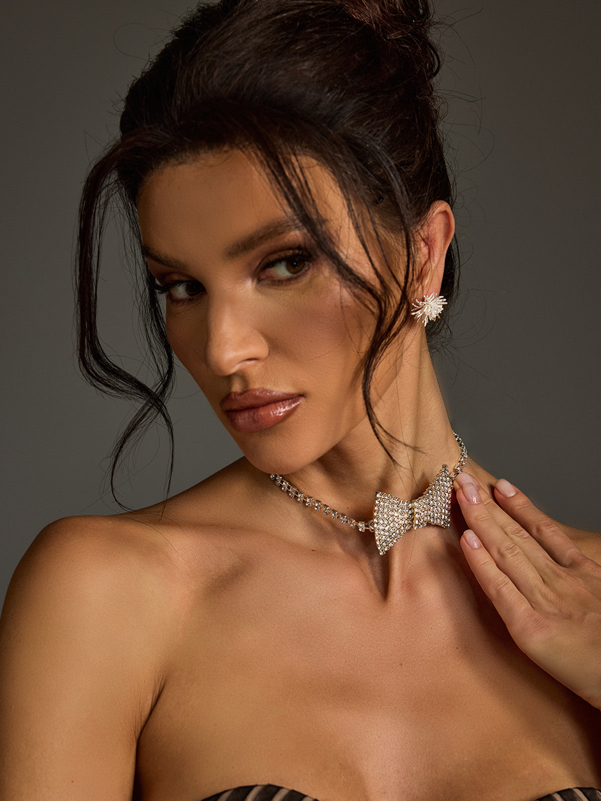 Melrose Bow Crystal Choker