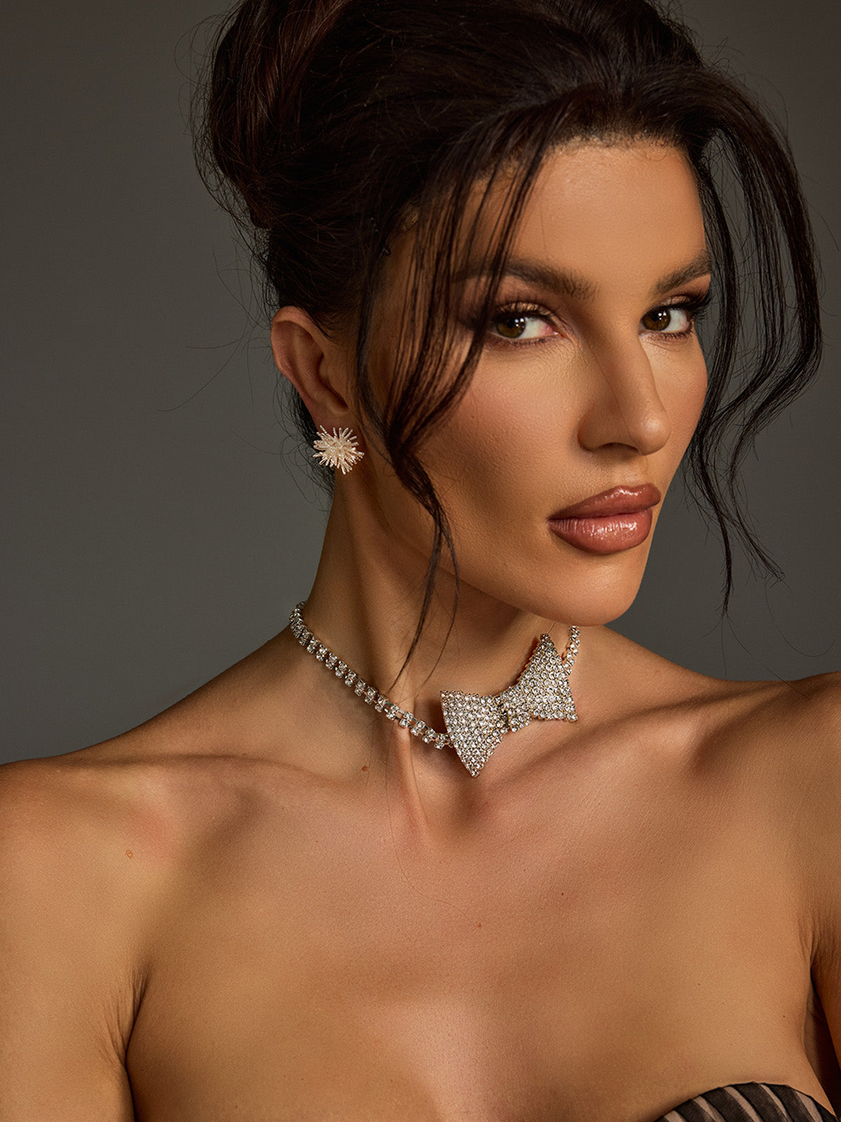 Melrose Bow Crystal Choker