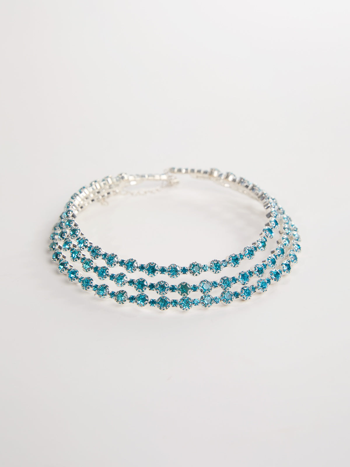Oaelira Layered Crystal Necklace