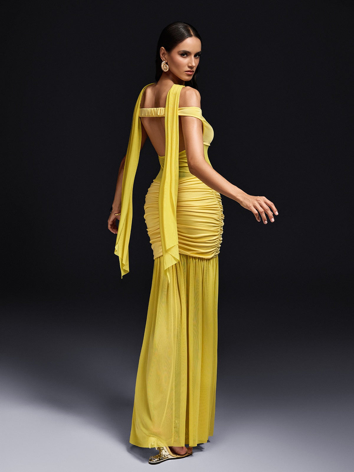 Olabisi Off Sleeve Scarf Maxi Dress