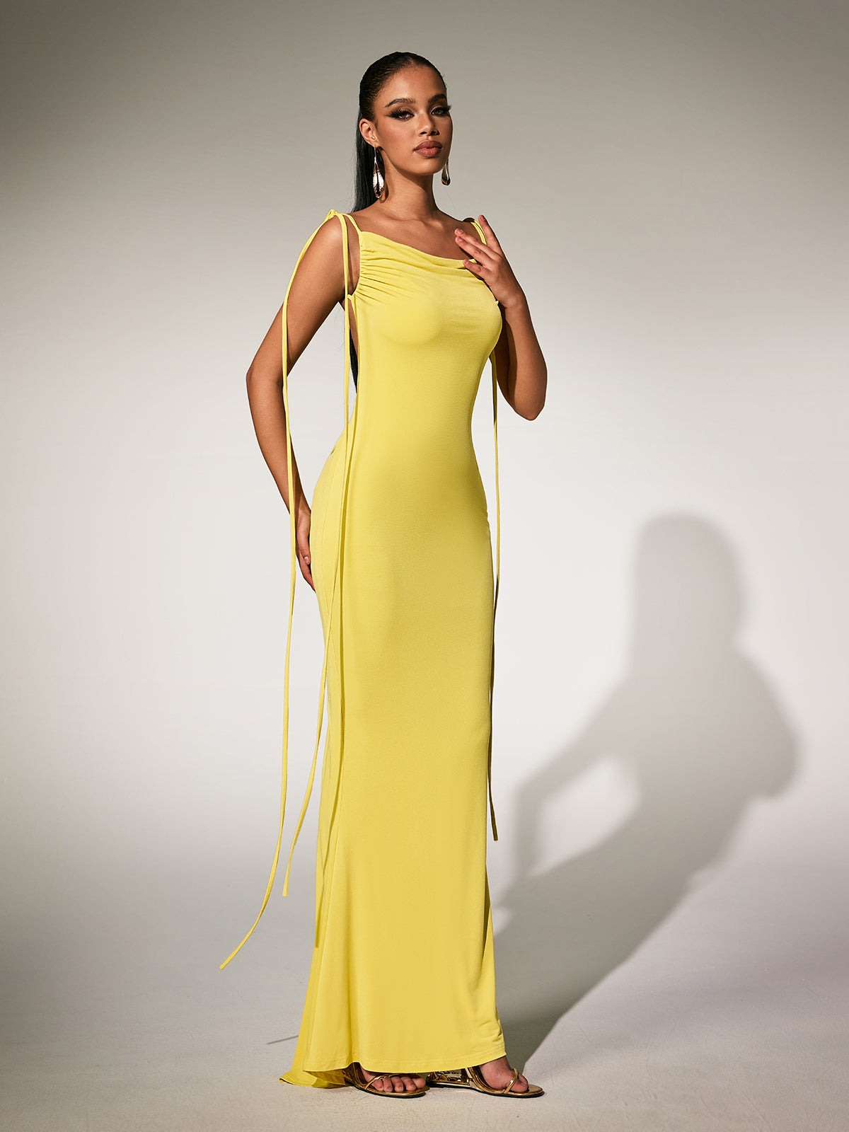 Paratyl Backless Maxi Dress