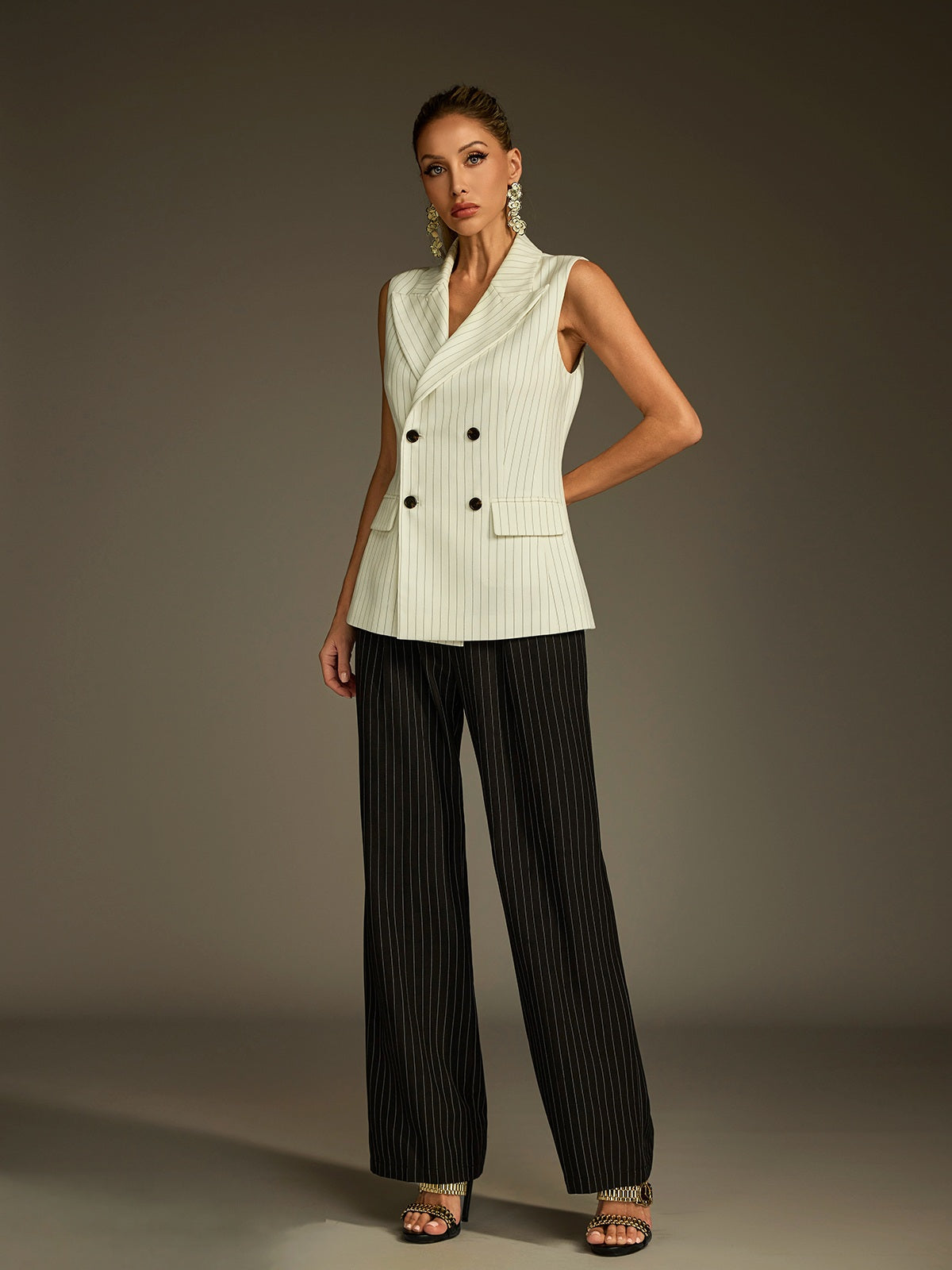 Plthrion Button Up Stripe Blazer