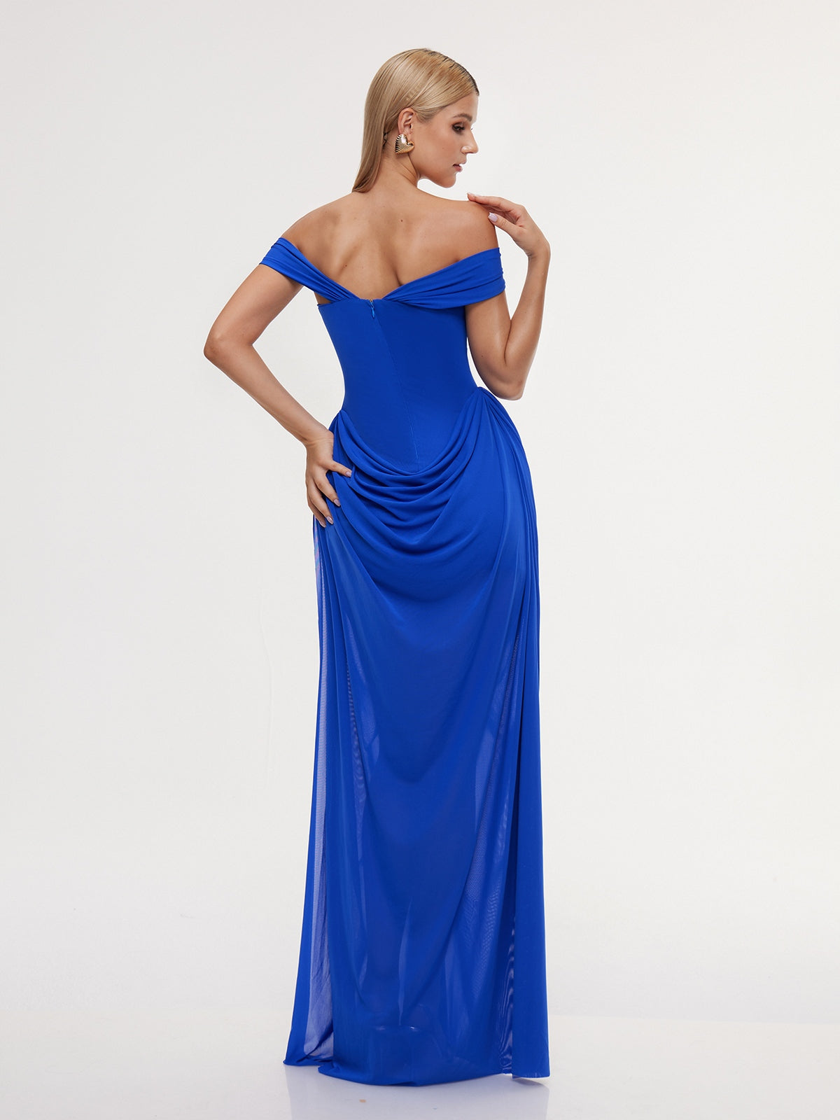 Pryviel Halterneck Split Maxi Dress