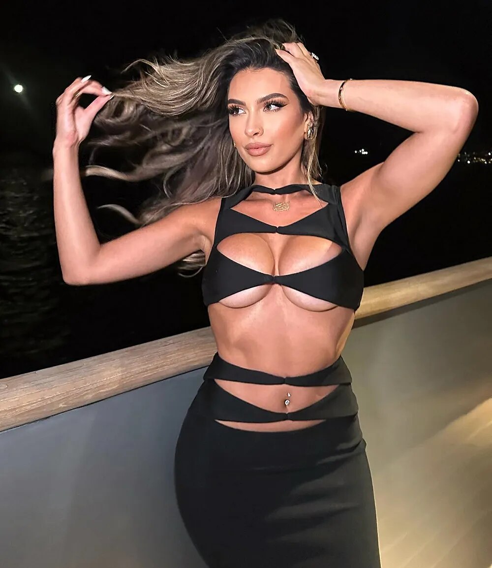 CHARMING CUTOUT ELITE HOLLOW DRESS