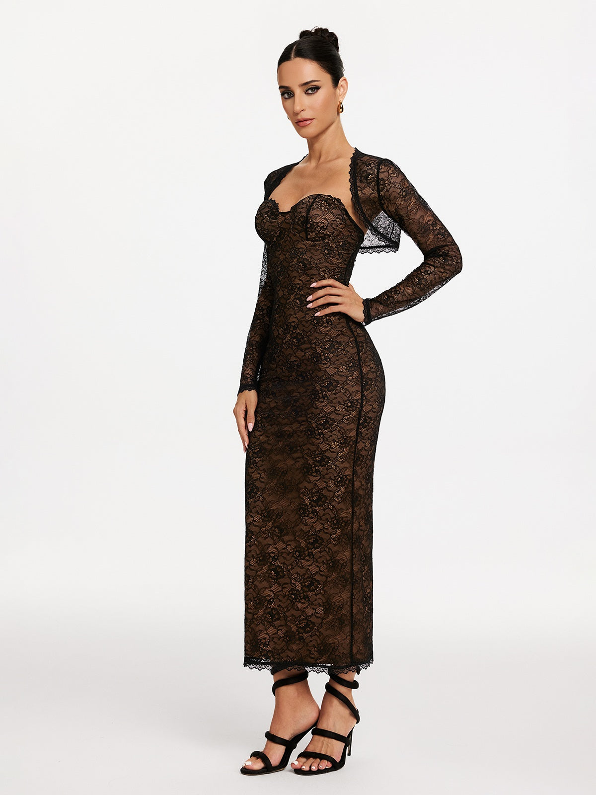 Ulthris Shawl Strapless Lace Maxi Dress