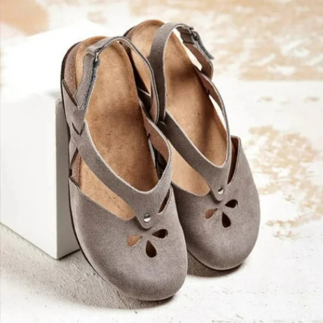 Maya - Closed-Toe Slingback Sandals
