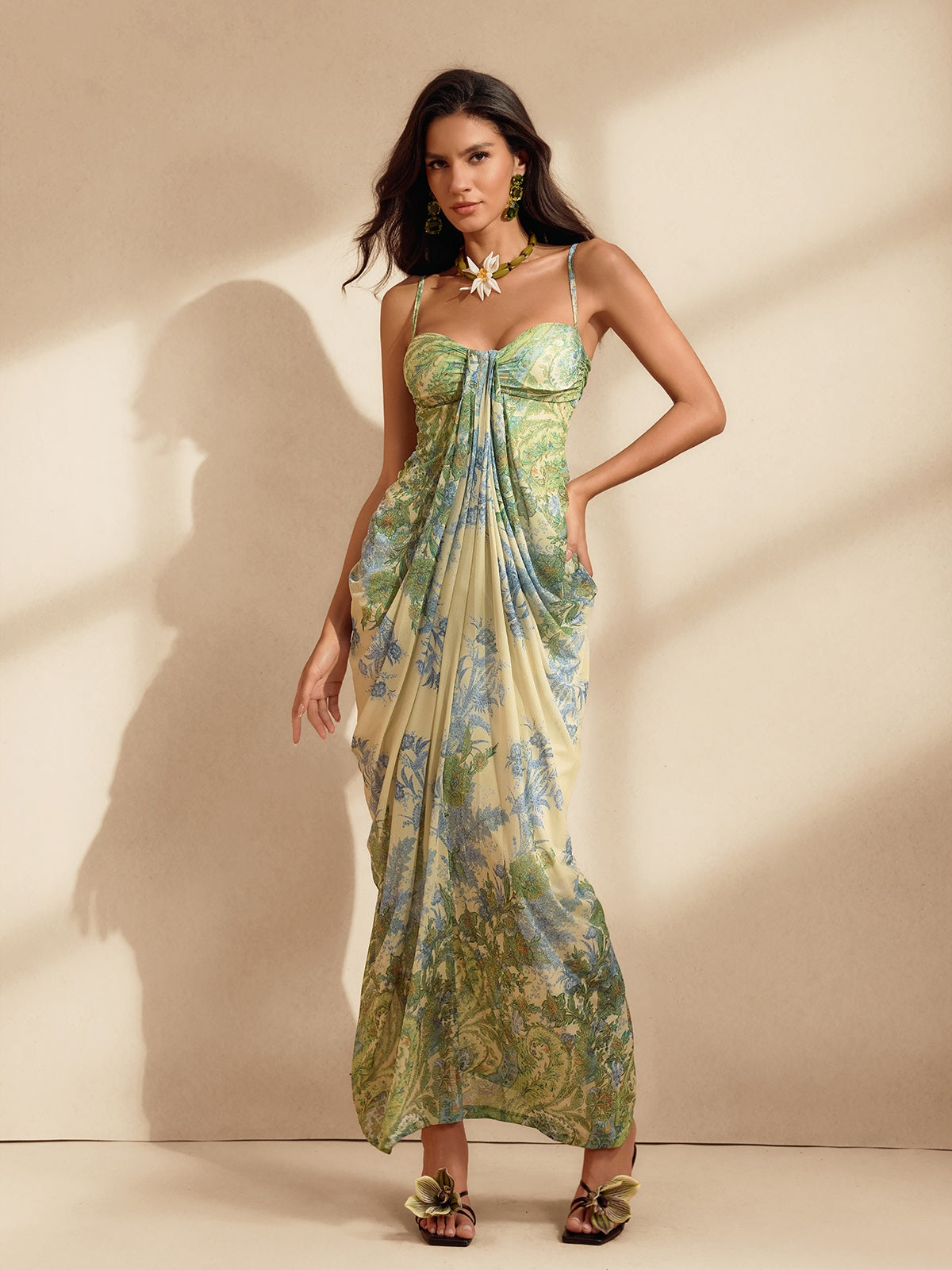 Wrythos Spaghetti Floral Maxi Dress