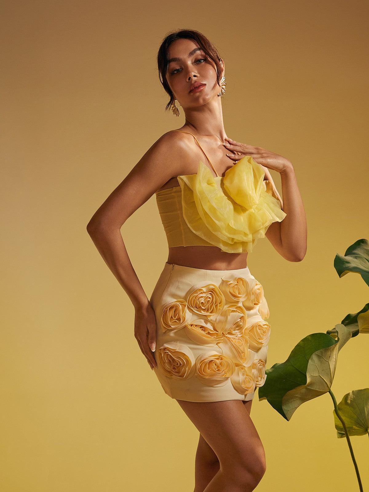 Zyla Flower Tulle Crop Top