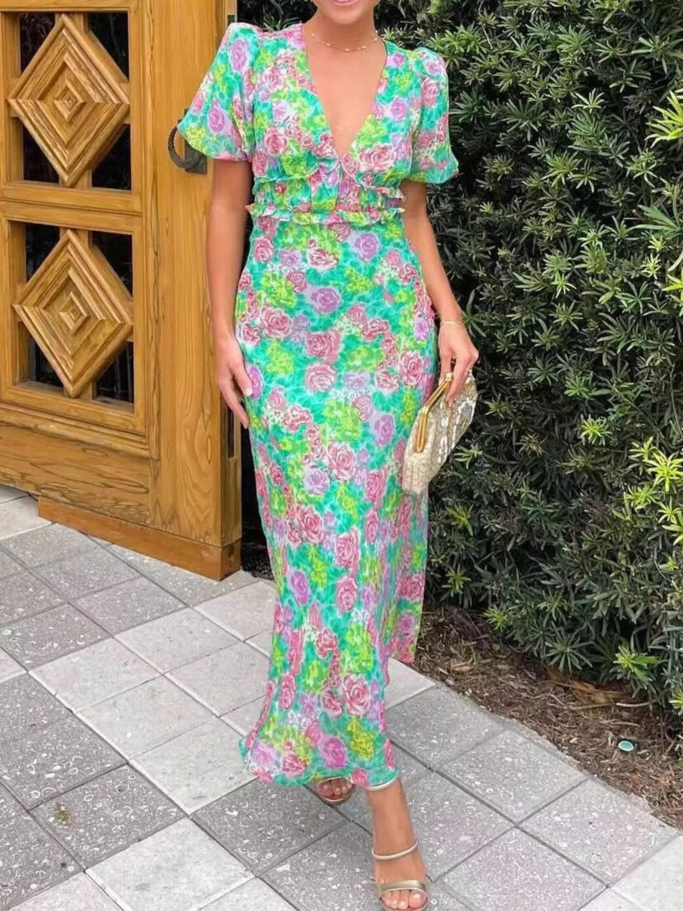 Floral Print V-Neck Puff Sleeve Midi Dress