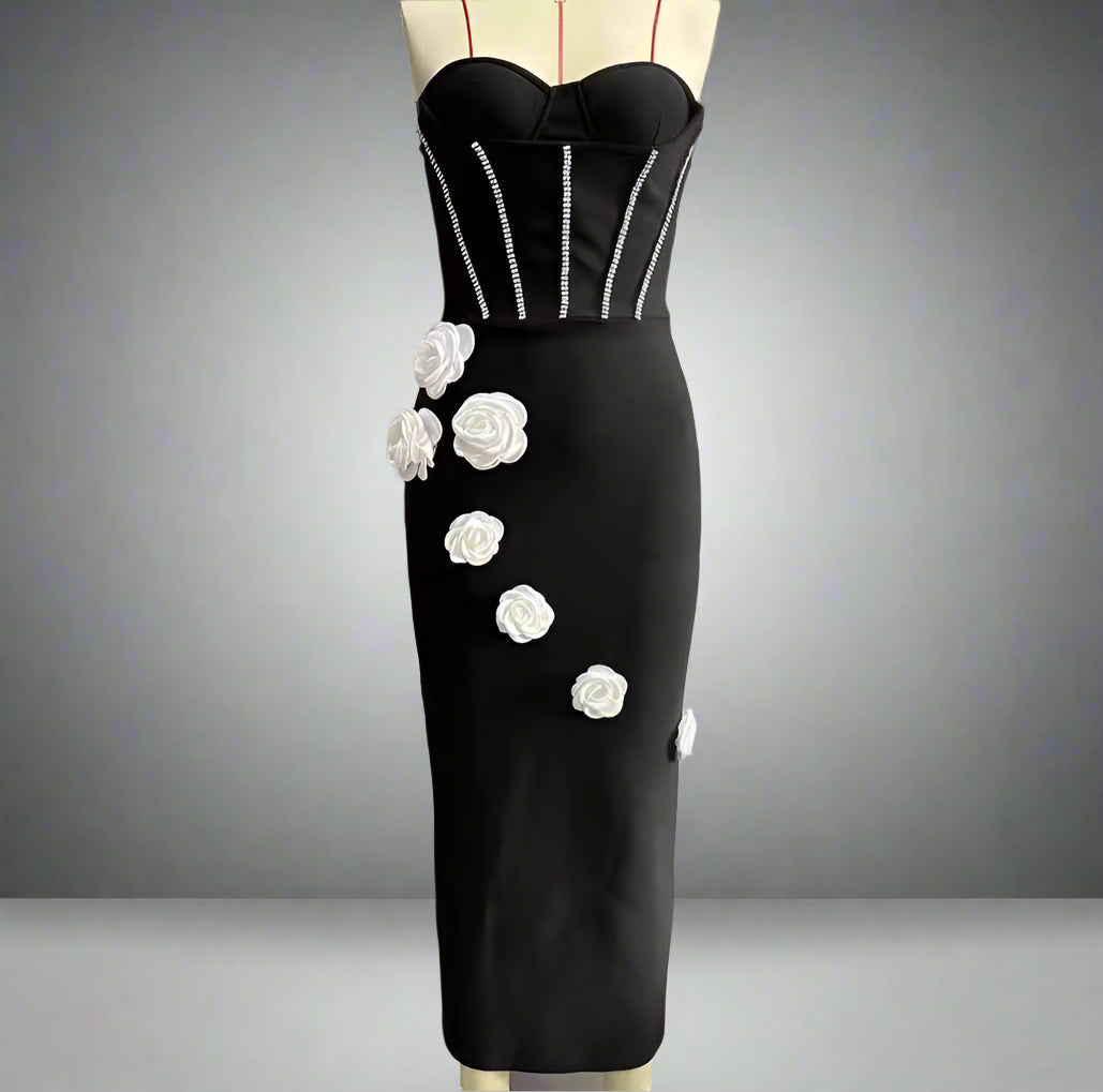RALA WHITE FLOWER CORSET STYLE BANDAGE DRESS