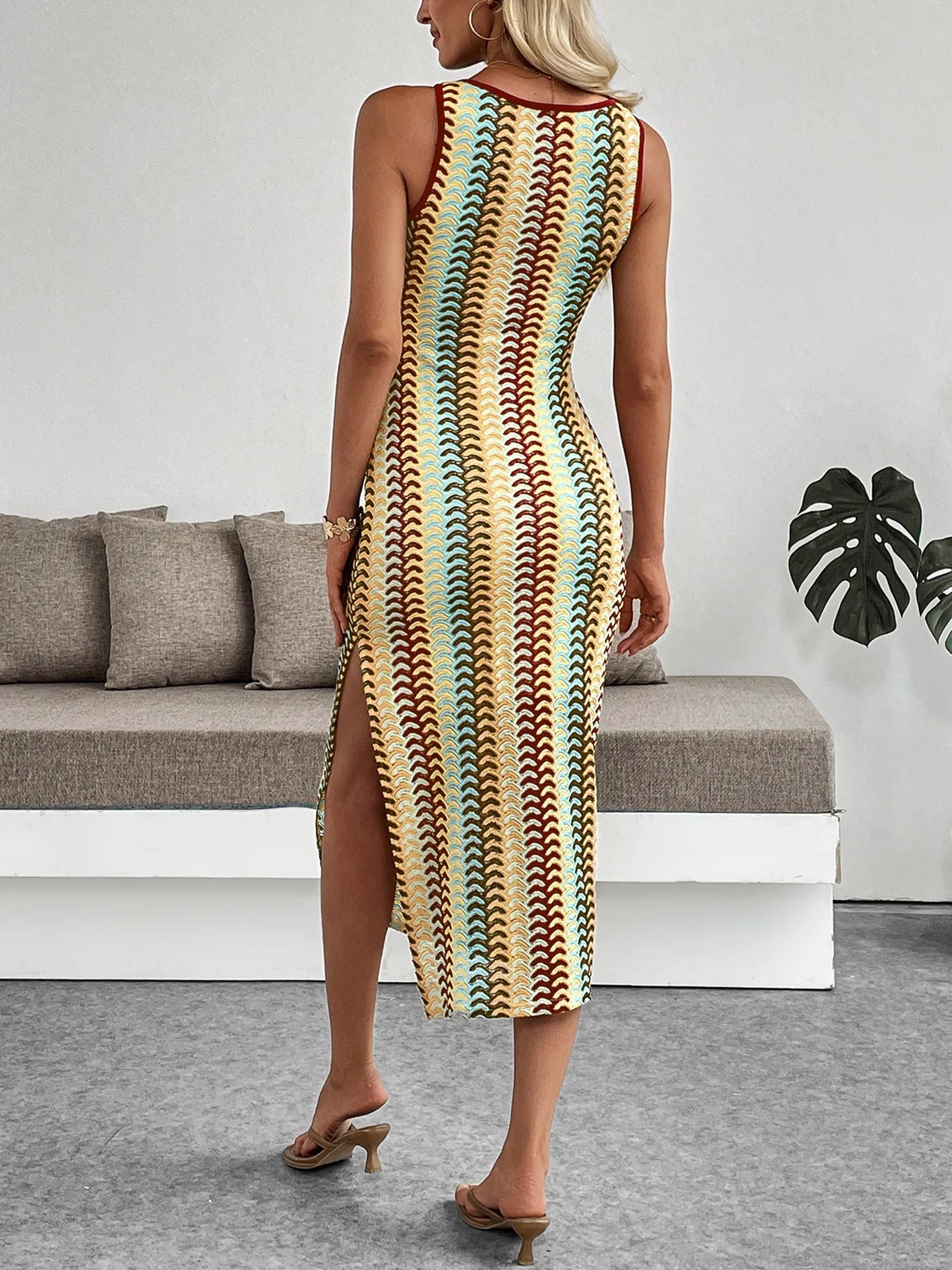 Sleeveless Chevron Pattern Sweater Dress