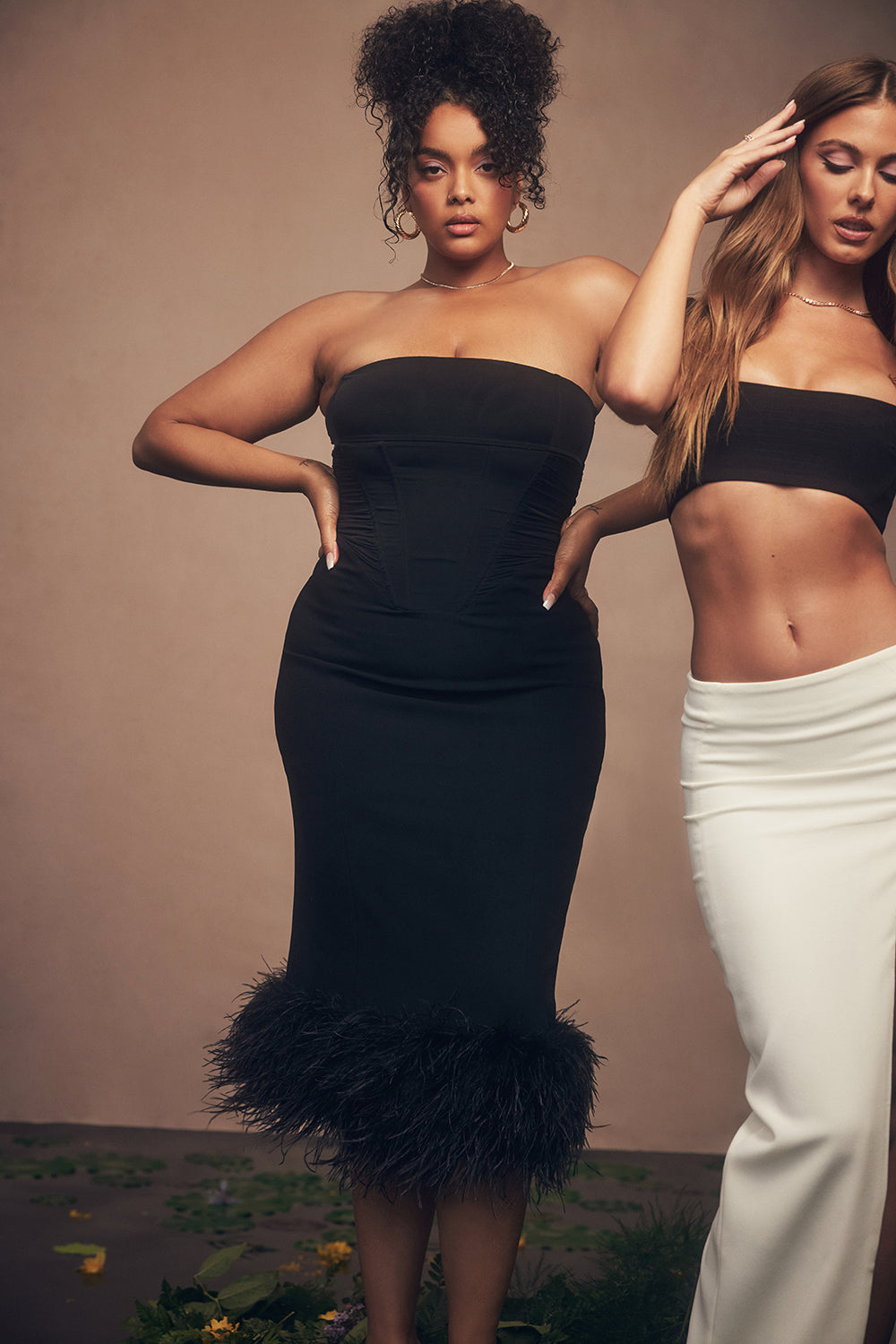 FUR BLACK STRAPLESS CORSET DRESS