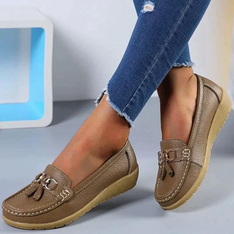 Anja - Classic Leather Loafers