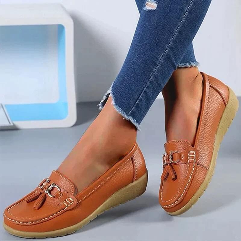 Anja - Classic Leather Loafers