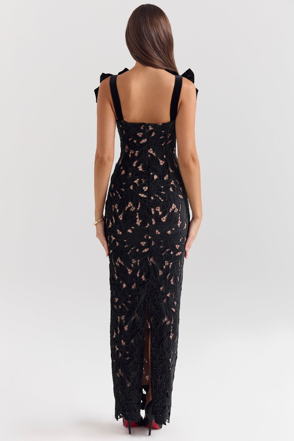ALERNA ELEGANT MAXI DRESS