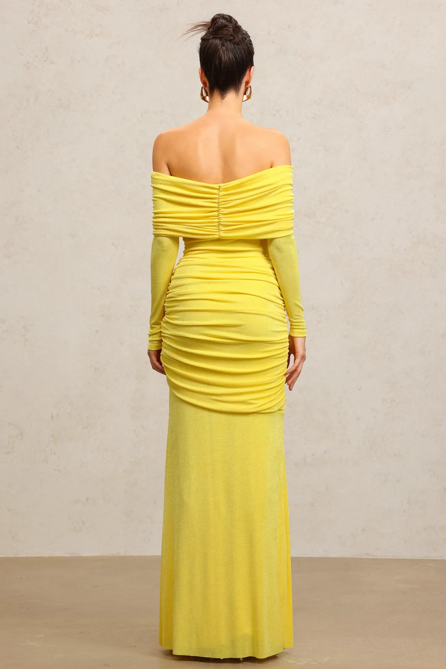 Chic Off-shoulder Long Sleeves Streamer Folds Maxi Dress